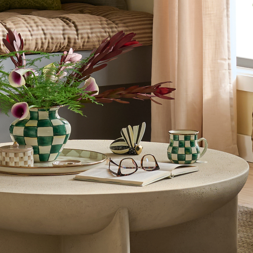 Bee Decor | Courtly Check