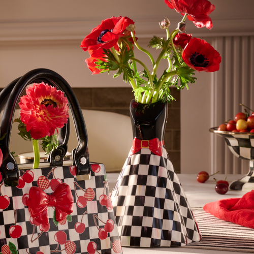Mon Cheri Short Dress Vase